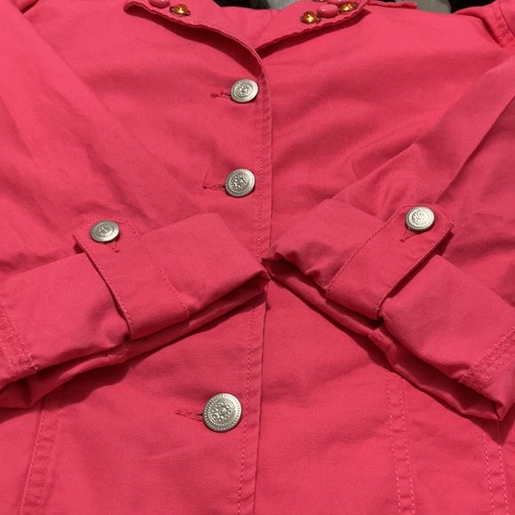 Hearts of Palms Pink Jacket. Size 14-16 approximate. Neckline with decoration. - Picture 8 of 9